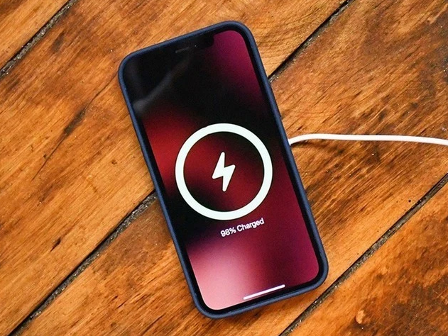 富民苹果手机维修分享iPhone 12可以随便充电吗 